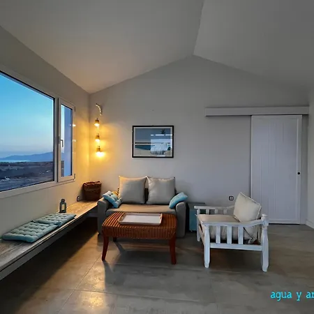 アパート Casa Tie' Lanzarote Vista Mar - Piscina Relax - Adults Only *