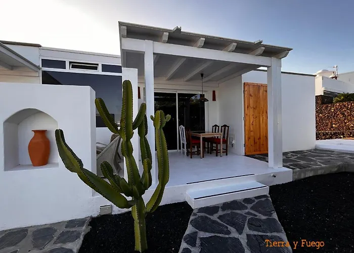 Casa Tie' Lanzarote Vista Mar - Piscina Relax - Adults Only