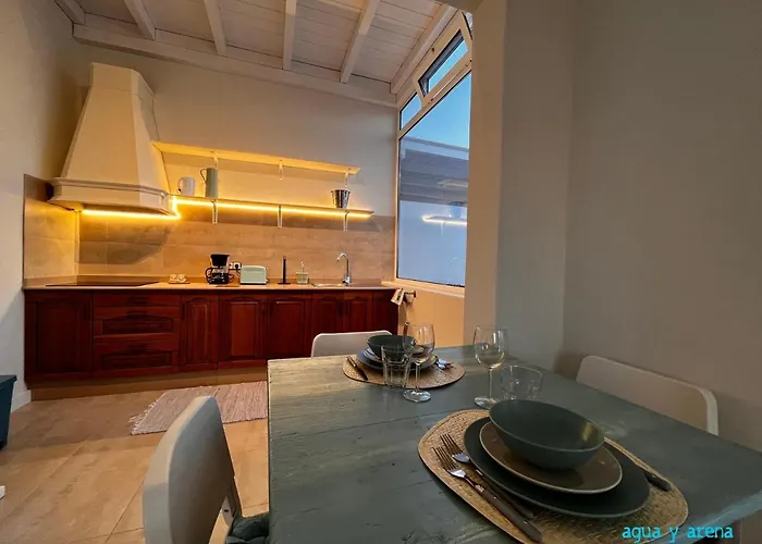 Casa Tie' Lanzarote Vista Mar - Piscina Relax - Adults Only Apartment Tias