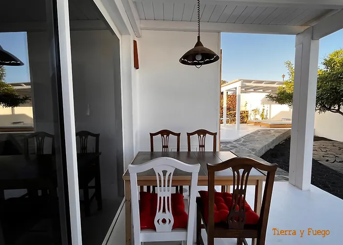 Casa Tie' Lanzarote Vista Mar - Piscina Relax - Adults Only ティアス