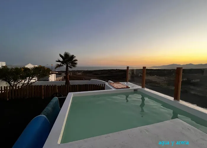 Casa Tie' Lanzarote Vista Mar - Piscina Relax - Adults Only Apartment