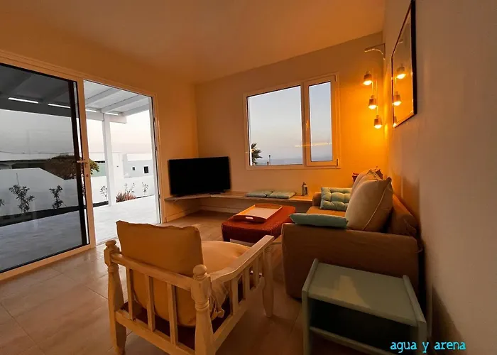 Casa Tie' Lanzarote Vista Mar - Piscina Relax - Adults Only *